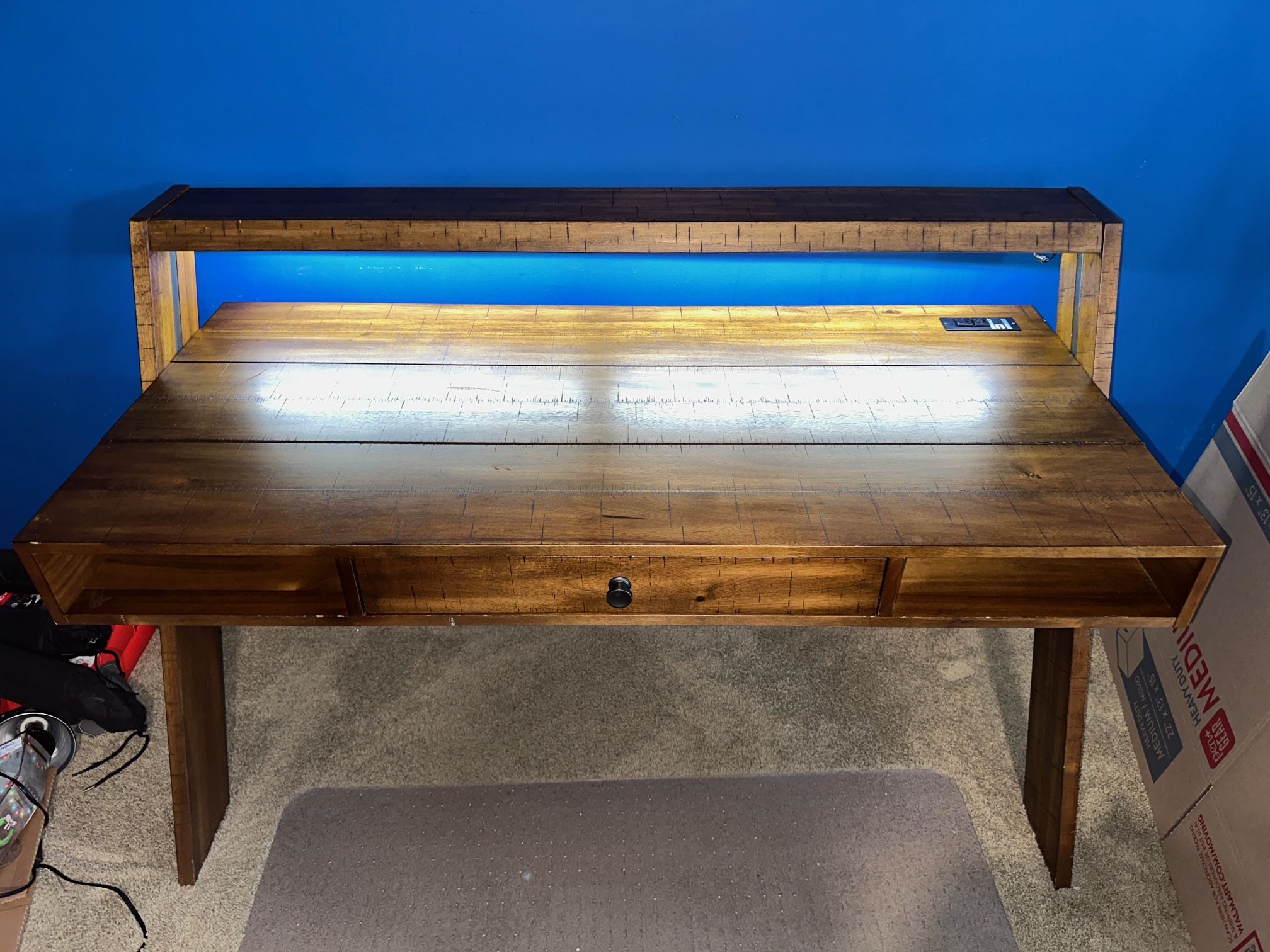 Work Desks