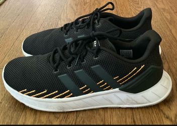 ADIDAS QUEST STAR