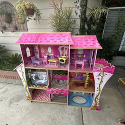 Barbie House 