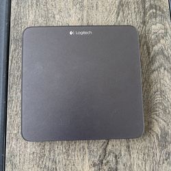 Logitech Rechargeable touchpad t650