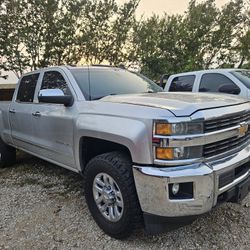 2015 Chevy Silverado 2500hd Z71 4x4 