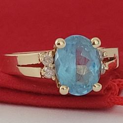 ⛔️RESERVED⛔️Size 6 Beautiful Solid Yellow Gold Blue topaz and Diamond Ring! 👌🎁Post Tags: Anillo de Oro