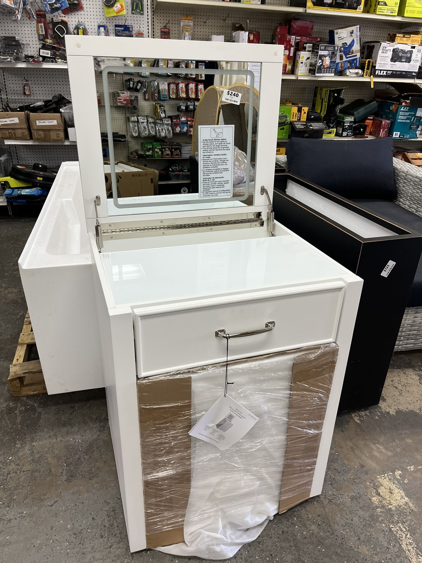 Odessa Make Up Vanity Led