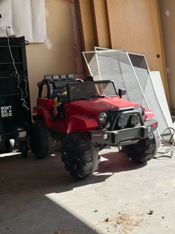 Kids jeep powerwheel