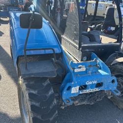 Genie GTH-5519 Variable Forklift 