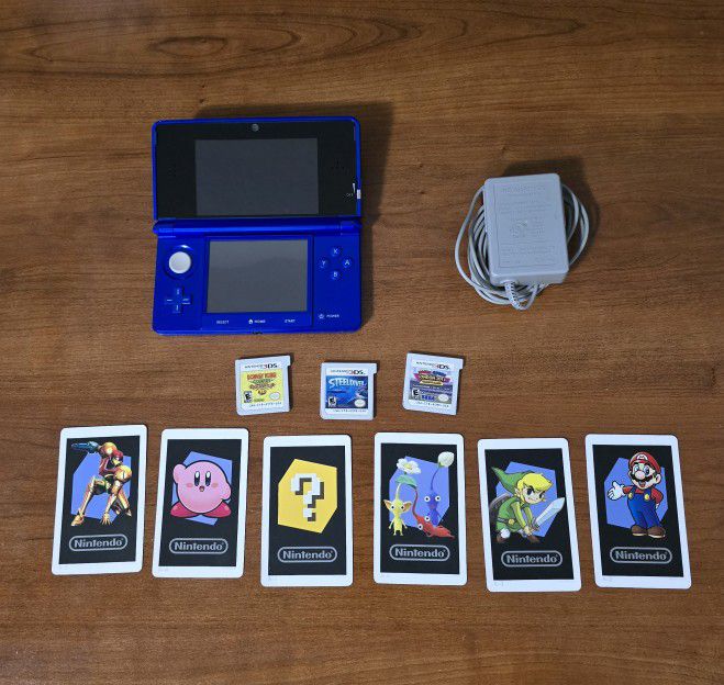 Nintendo 3DS Cobalt Blue Luigis Mansion Special Edition 