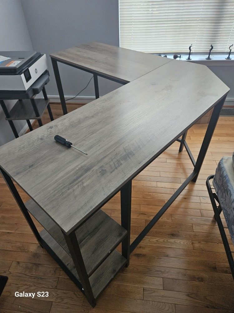 Computer Desk
