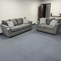 Sofa And Loveseat Brand New 