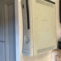Old Xbox 360 With 60GB HDD 