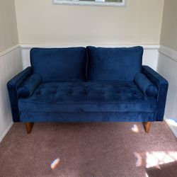 Blue Velvet Love Seat