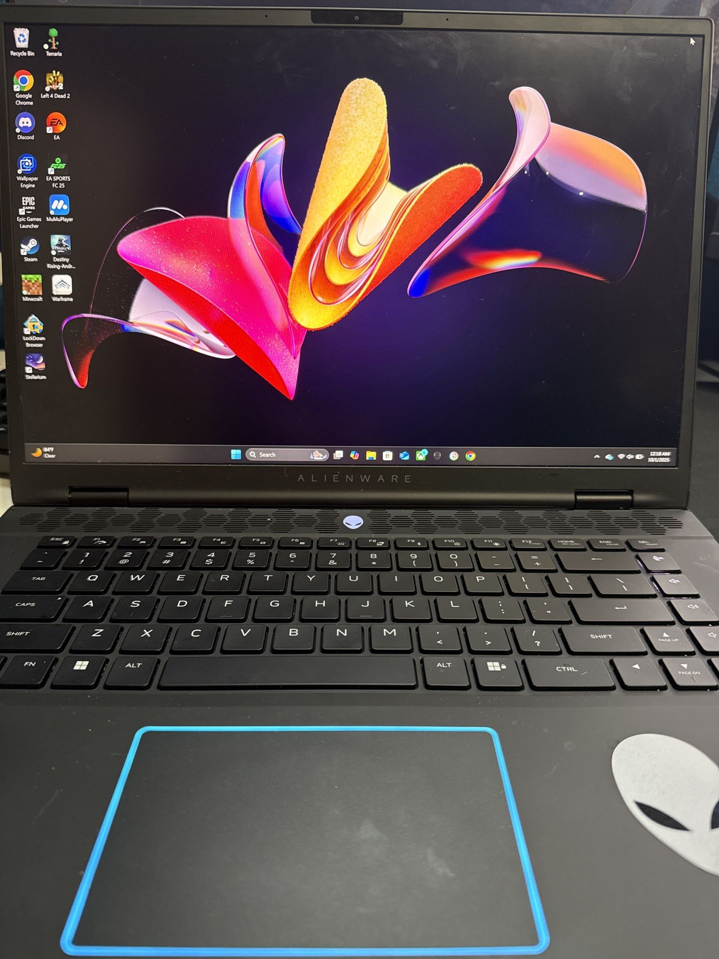 Alienware M16 R2 Gaming Laptop