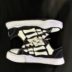 Amiri Maison Mihara Size 11