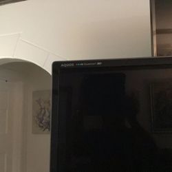 SHARP Television 3D / W / Panasonic Blue ray /  3D Player 