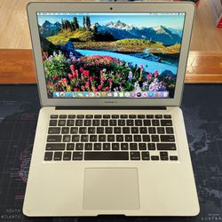 Apple MacBook Air 13” 2015 i7 8GB RAM 128GB SSD FULLY FUNCTIONAL