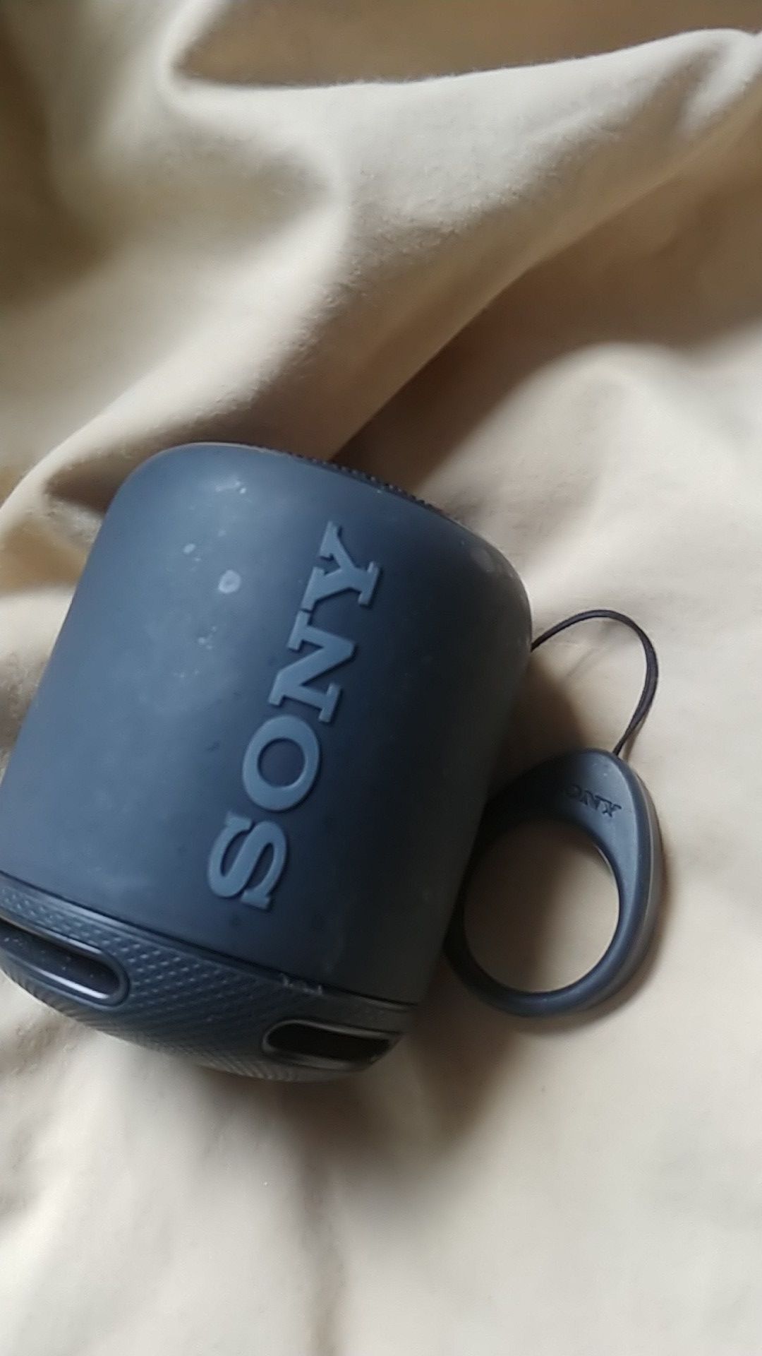 Sony mini speaker with sub