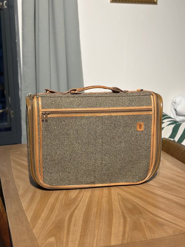 Vintage Hartmann Tweed & Leather Garment Bag - RARE Design 23x16x7