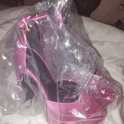 Versace Medusa  Aevitas Pink Velvet Platform Heels