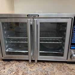 GOURMIA AIRFRYER used twice and almost look like new