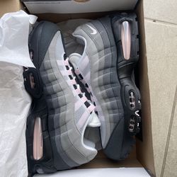 Air max 95 pink foam sz 12W $250