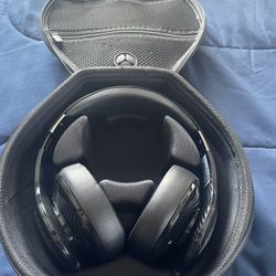 Haymaker gaming headphones (pick up only)