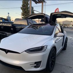2017 Tesla Model X 75D