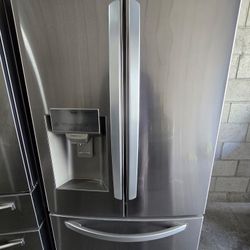 LG Refrigerator 33 Inch 