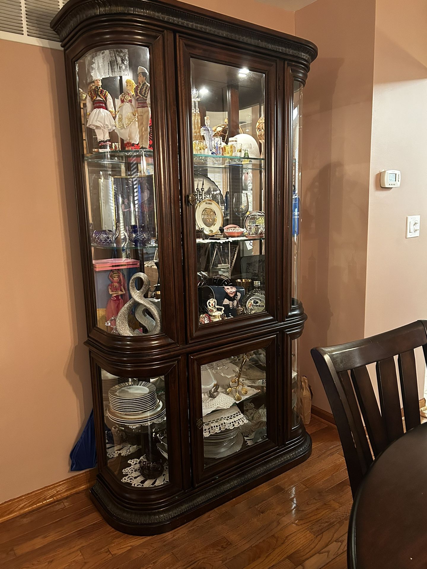 China Cabinet 