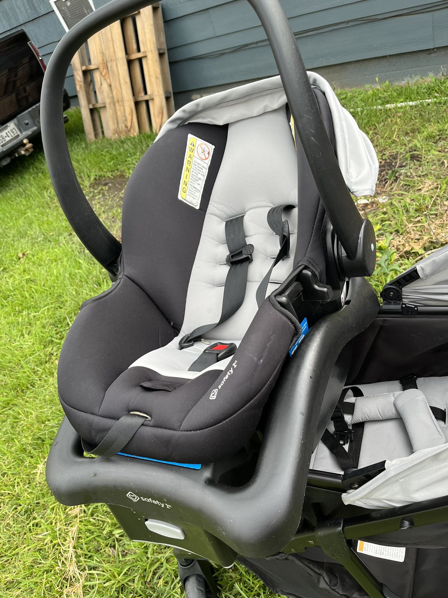 Safety 1st Car seat/stroller