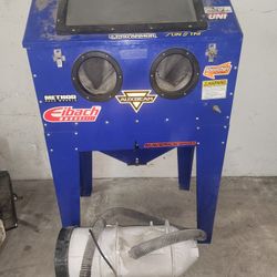 Bead Blaster With Dust Collector 
