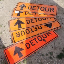 Trafic Signs,stands,barricades 