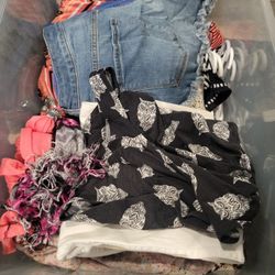 Tote of Teen clothes Large 11-14