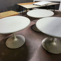 Miscellaneous Tables And Chairs 