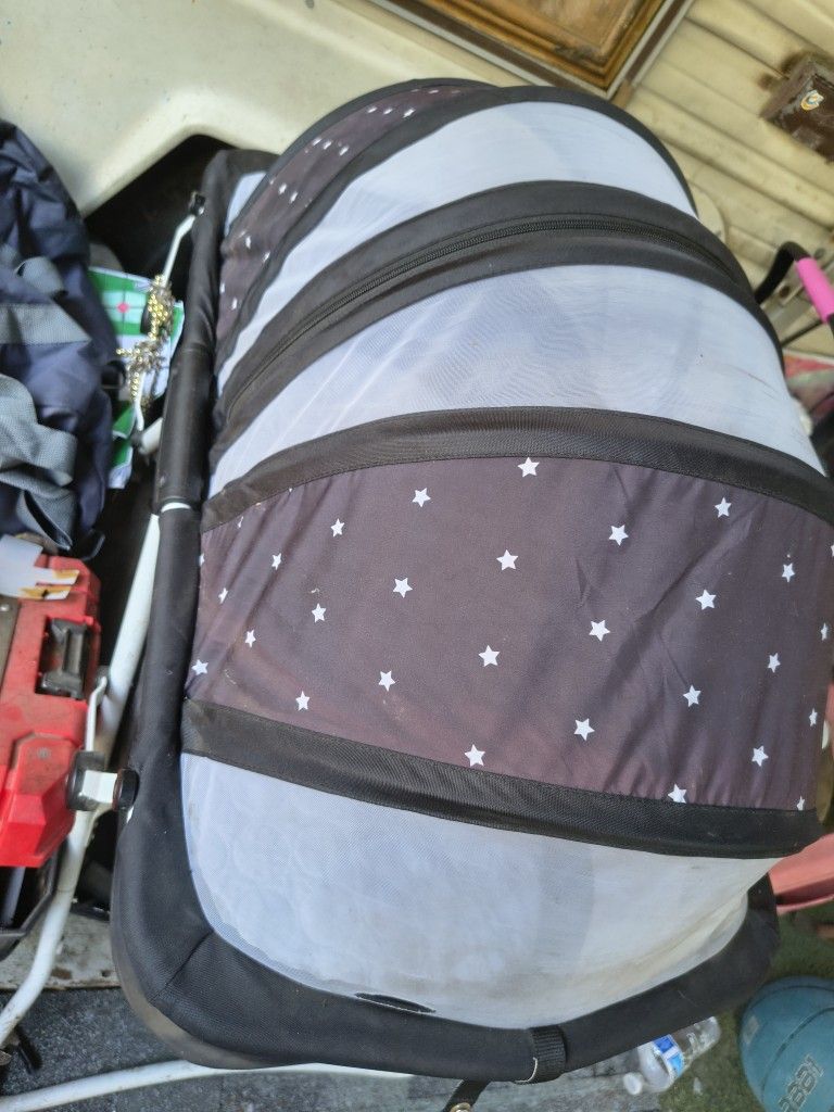 Baby outdoor Bassinet