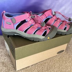 NEW Keen 5 youth girl DAHLIA MAUVE/PERIWINKLE water sandals pink grey with box  