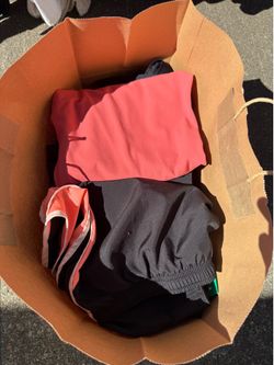 Lot of Women’s Active Bottoms - Size Large - 9 Items
