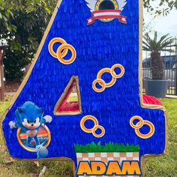 Sonic Number Four Pinata Número Cuatro