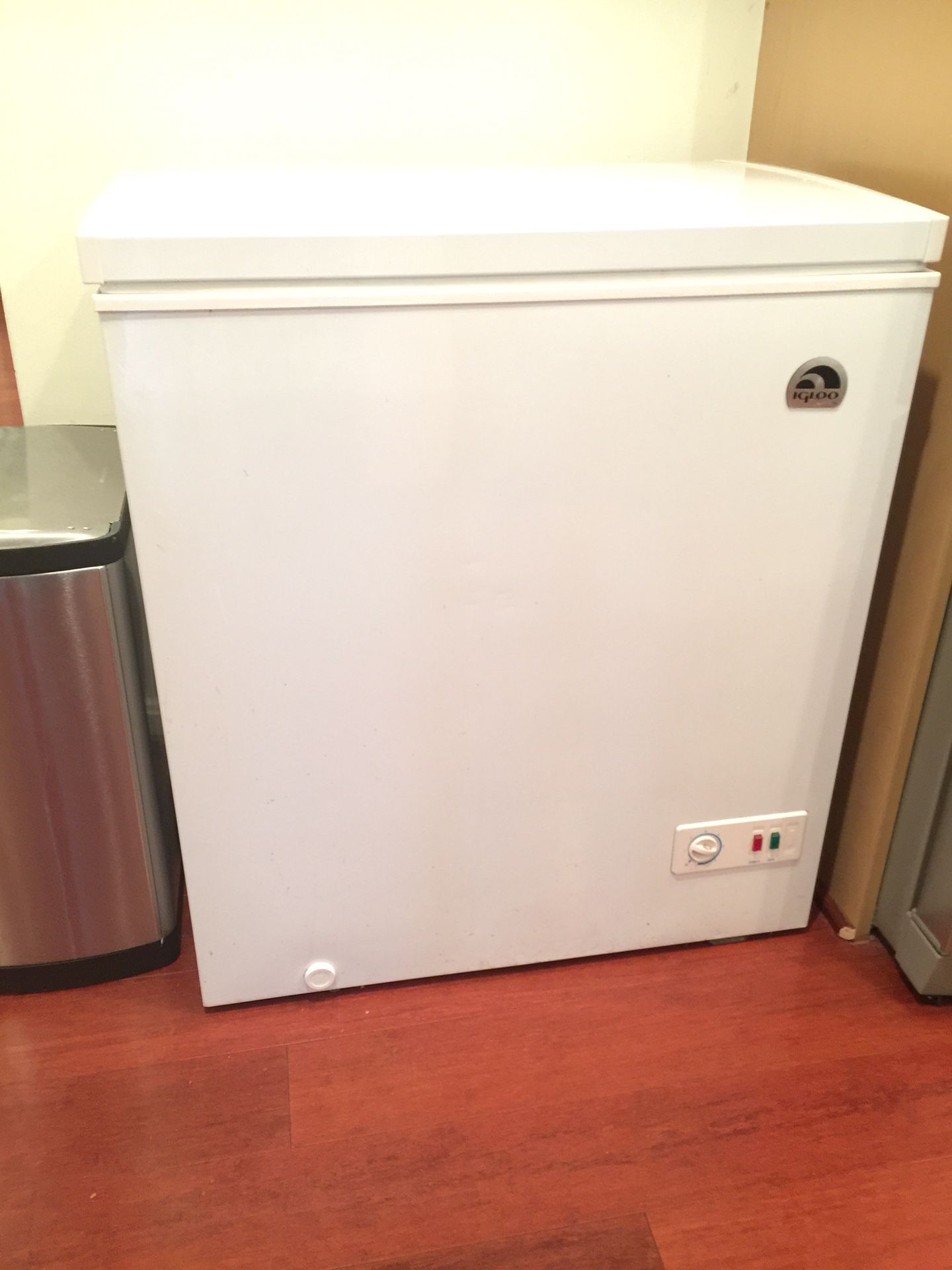 Chest Freezer/ Great condition