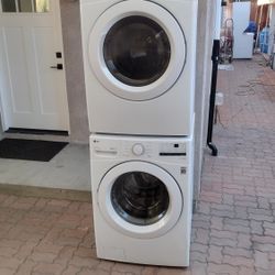 Stackable Washer Gas Dryer 