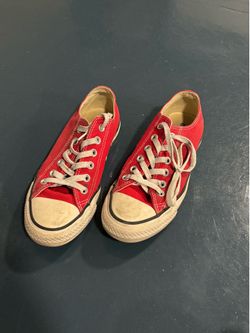 Red converse Men’s 5/Womens 7