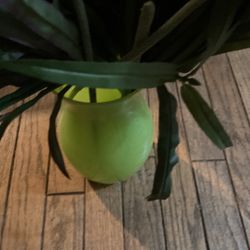 Beautiful Sun Flowers In A Green Vase , Just Get Ready For Spring (NO SHIPPING)