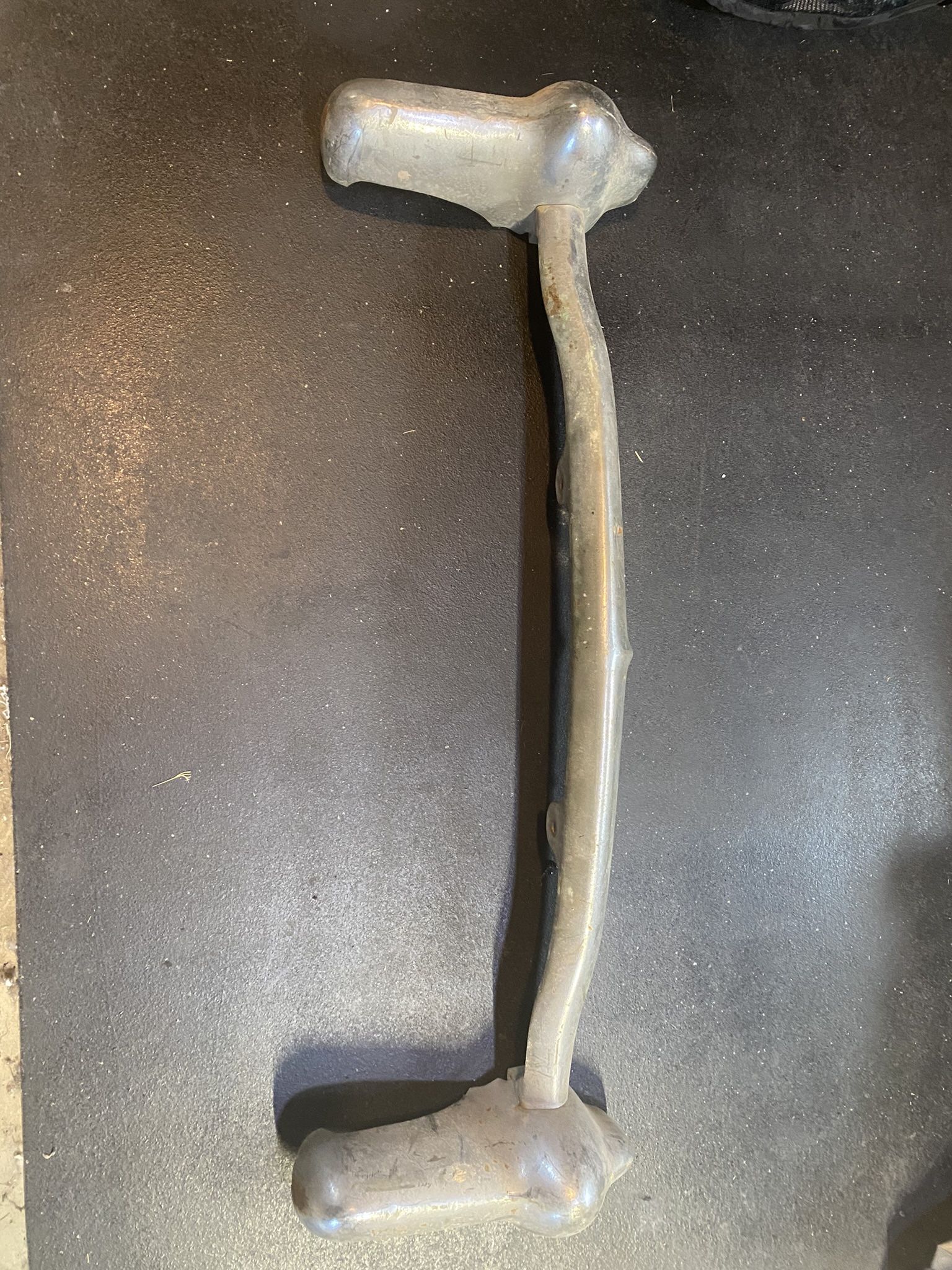 ‘54 Chevy Rear Trunk Guard