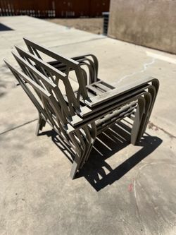 4 Pool patio chairs