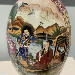 vintage satusuma japanese large ceramic egg