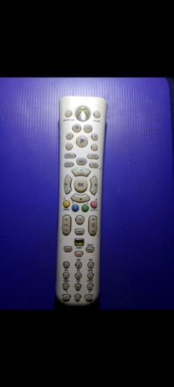Xbox 360 DVD controller