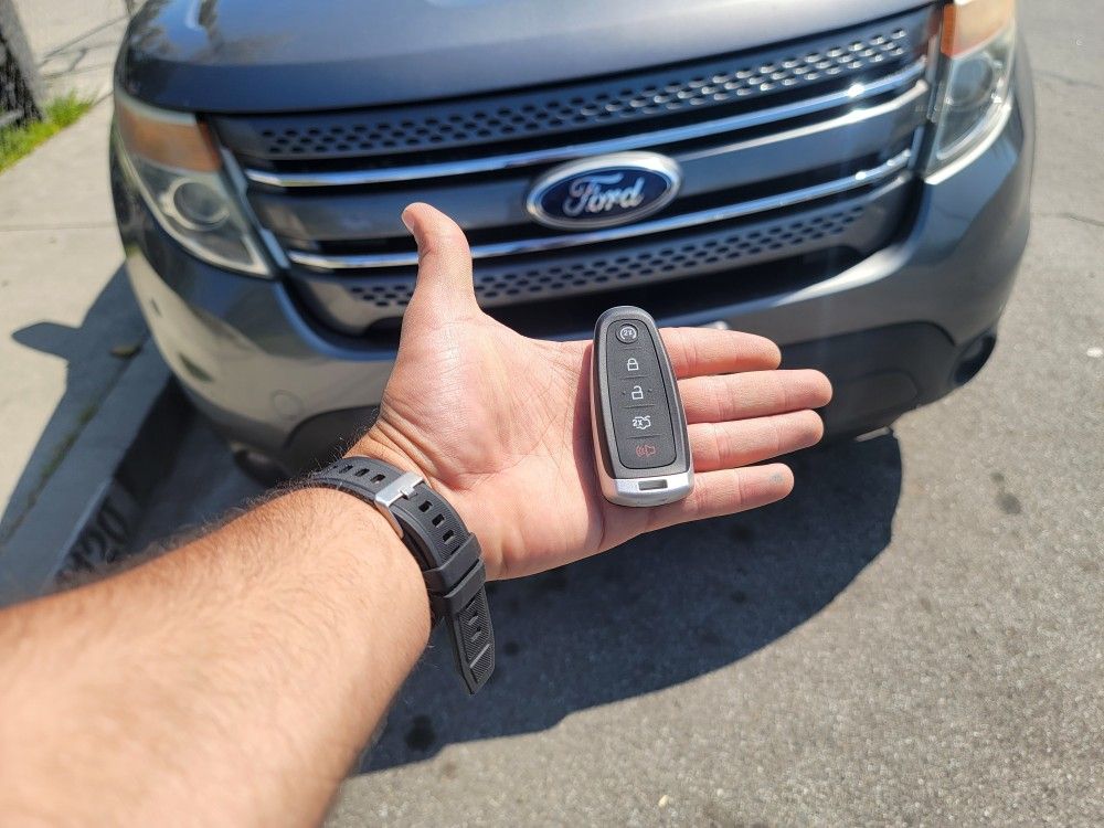 Car Key & Key Fob / Llaves Y Controles Keys Fobs