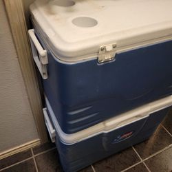 1 Coleman Large Cooler 