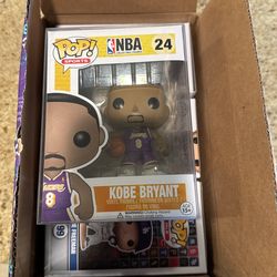 Kobe Purple 8 Jersey 350$ 