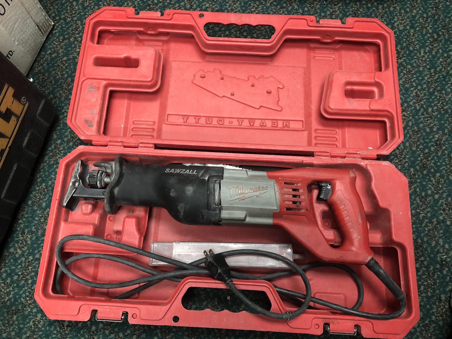 Sawzall, Tools-Power Milwaukee 6519-30 ... Negotiable