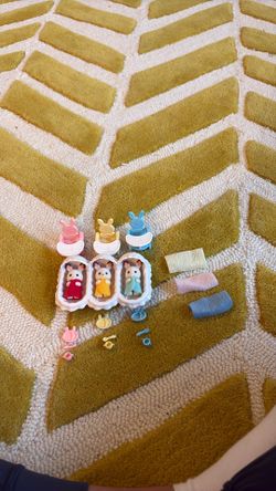Calico critter, baby bunny, triplet set