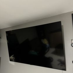 Samsung Smart TV 65”